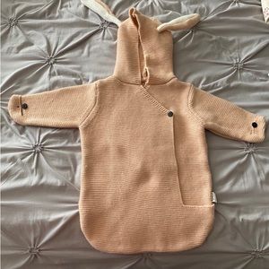 Angou Knitted Pram with Bunny Ears